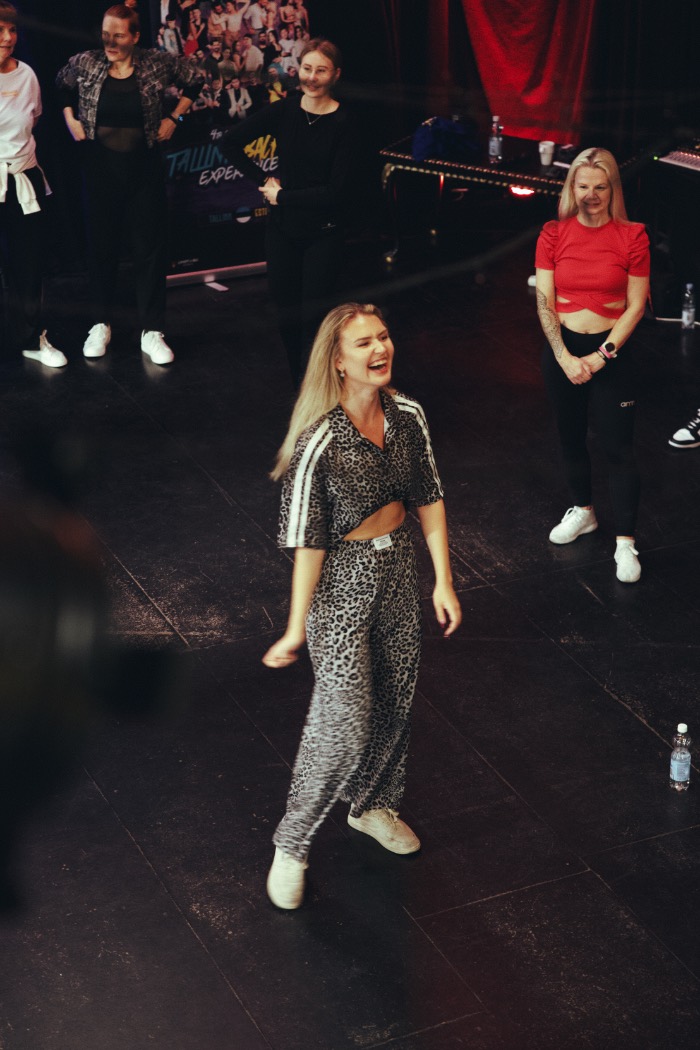 Laughter on the stage floor